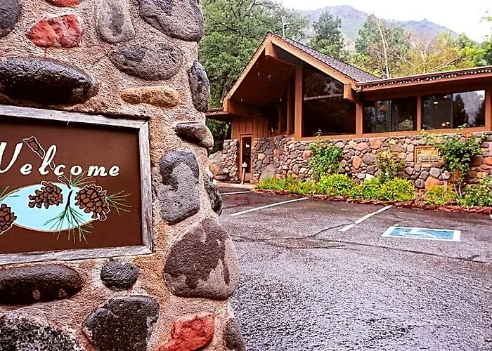 Junipine Resort 4*